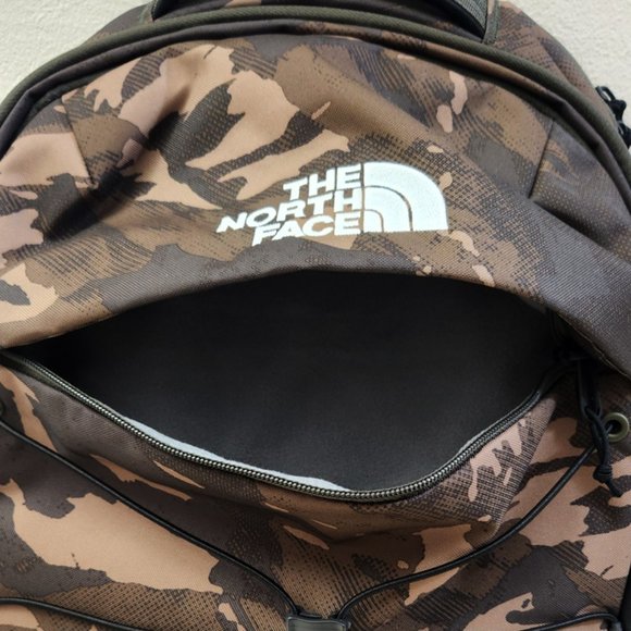 The North Face Borealis Backpack - Picture 6 of 10